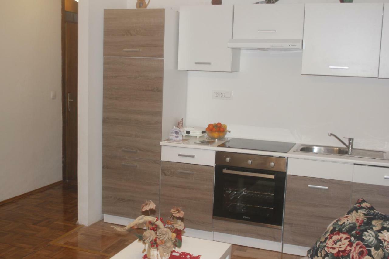 Apartman Jadranka Njivice Εξωτερικό φωτογραφία