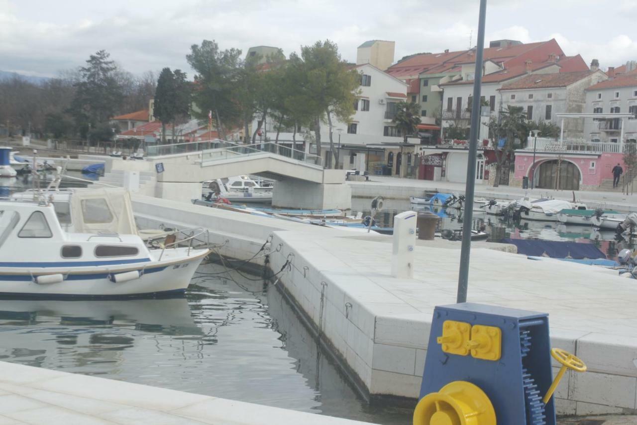 Apartman Jadranka Njivice Εξωτερικό φωτογραφία
